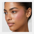 Blush bBeauty Baby — aplicado no rosto